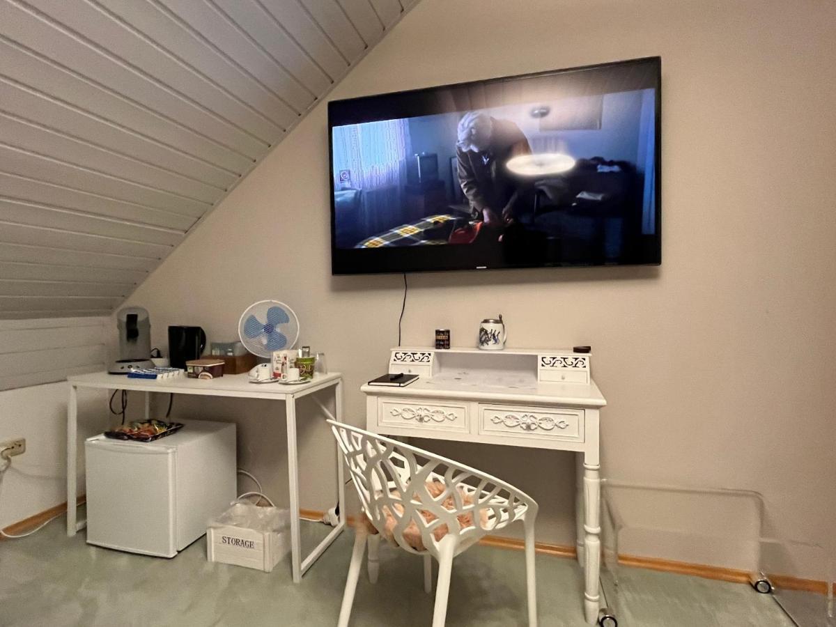 Zimmer Zum Wohlfuehlen Eching  Экстерьер фото