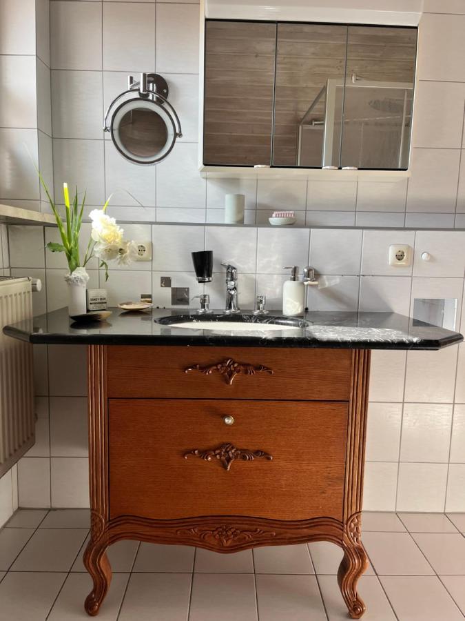 Zimmer Zum Wohlfuehlen Eching  Экстерьер фото